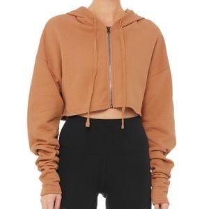 Alo – Extreme Crop Jacket
HENNA / M Zip Hoodie Yoga